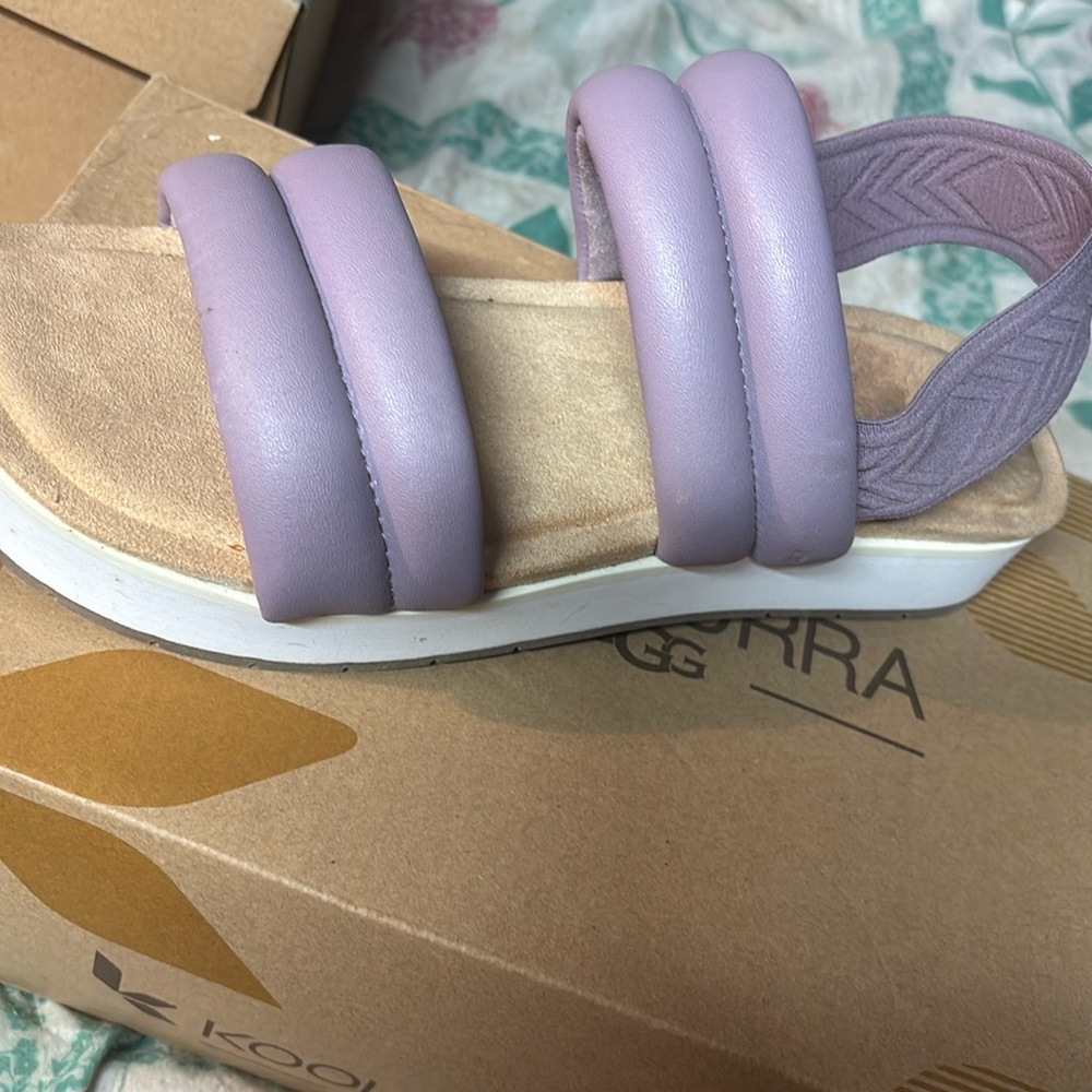 Koolaburra Purple Comfort Sandals with Wide Straps